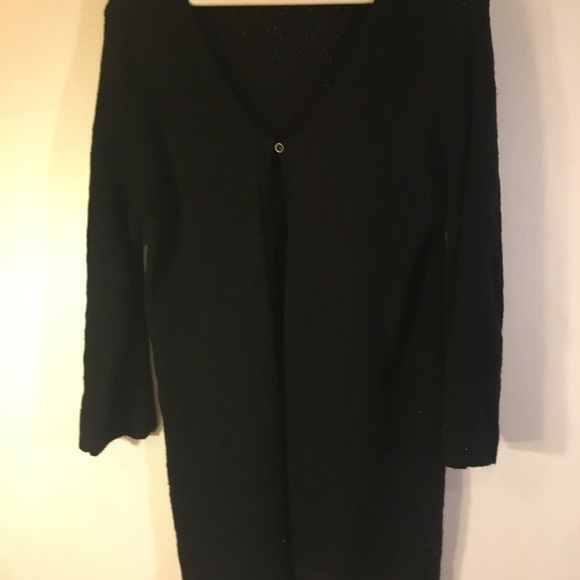 Sweater - Picture 2 of 5